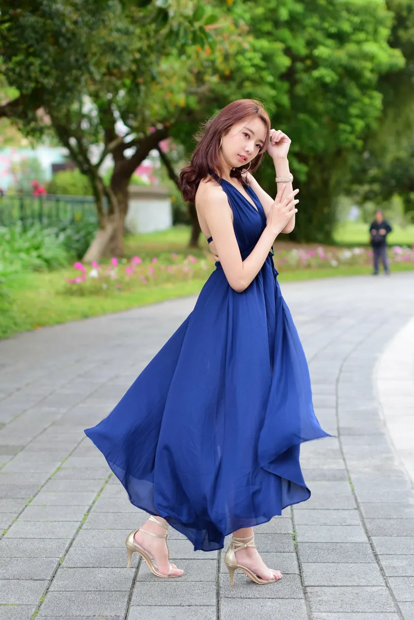 [Mzsock] NO.178 Youbao long skirt with high slits and high legs street photography#[105P]-1